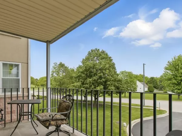 Plainfield, IL 60544,13750 Bristlecone DR #207