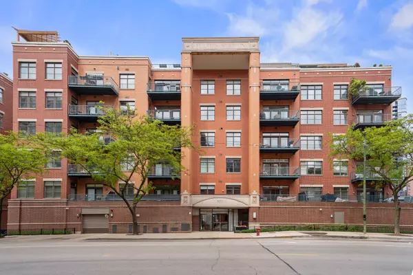 550 W Fulton ST #303,  Chicago,  IL 60661