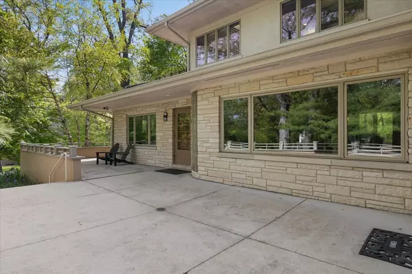 Highland Park, IL 60035,3464 Old Mill RD