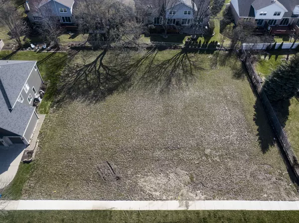 Downers Grove, IL 60516,7129 Matthias RD