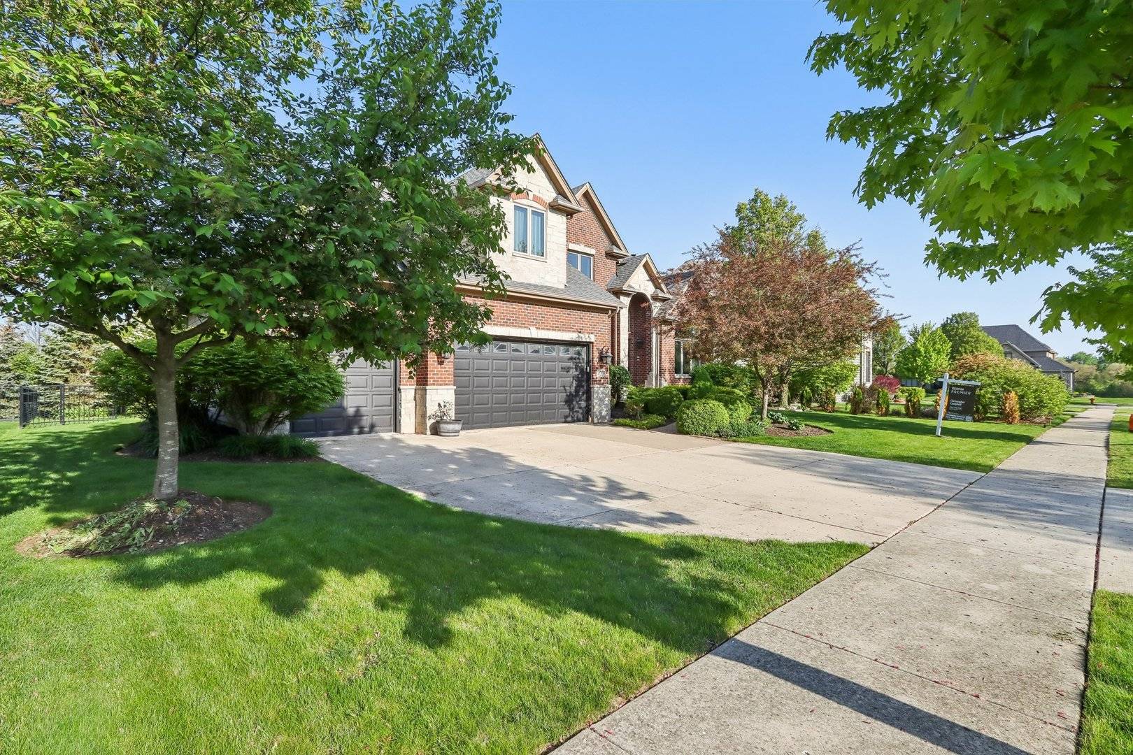 Naperville, IL 60564,4207 Chaparral DR