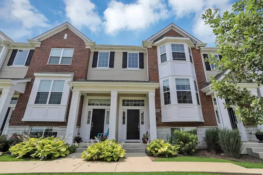 2967 Madison DR, Naperville, IL 60564