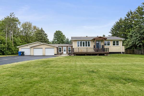 11S561 Saratoga AVE, Lemont, IL 60439