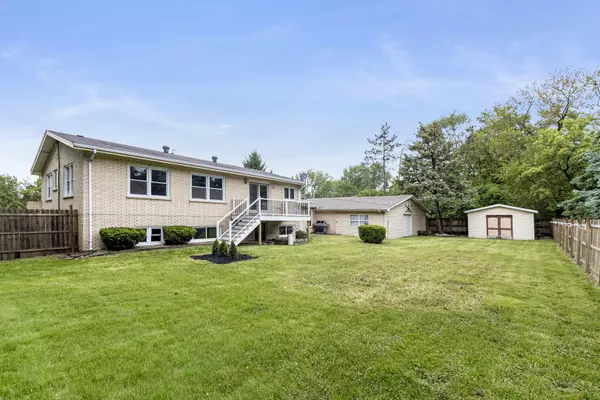 Lemont, IL 60439,11S561 Saratoga AVE