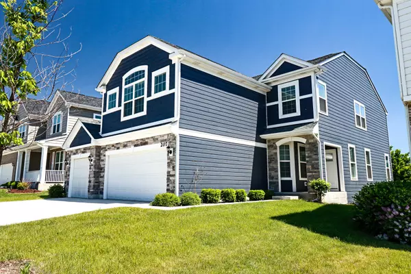 Bloomingdale, IL 60108,207 Jorrie LN