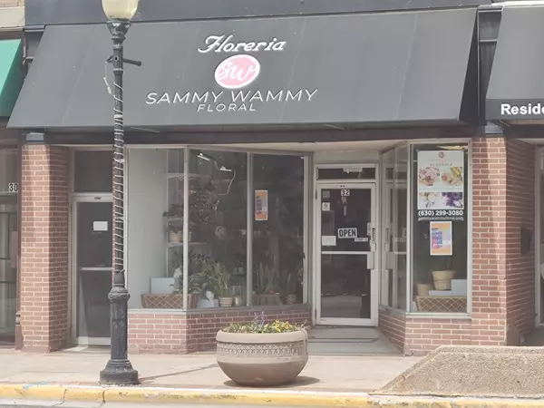 Aurora, IL 60505,32 N Broadway AVE