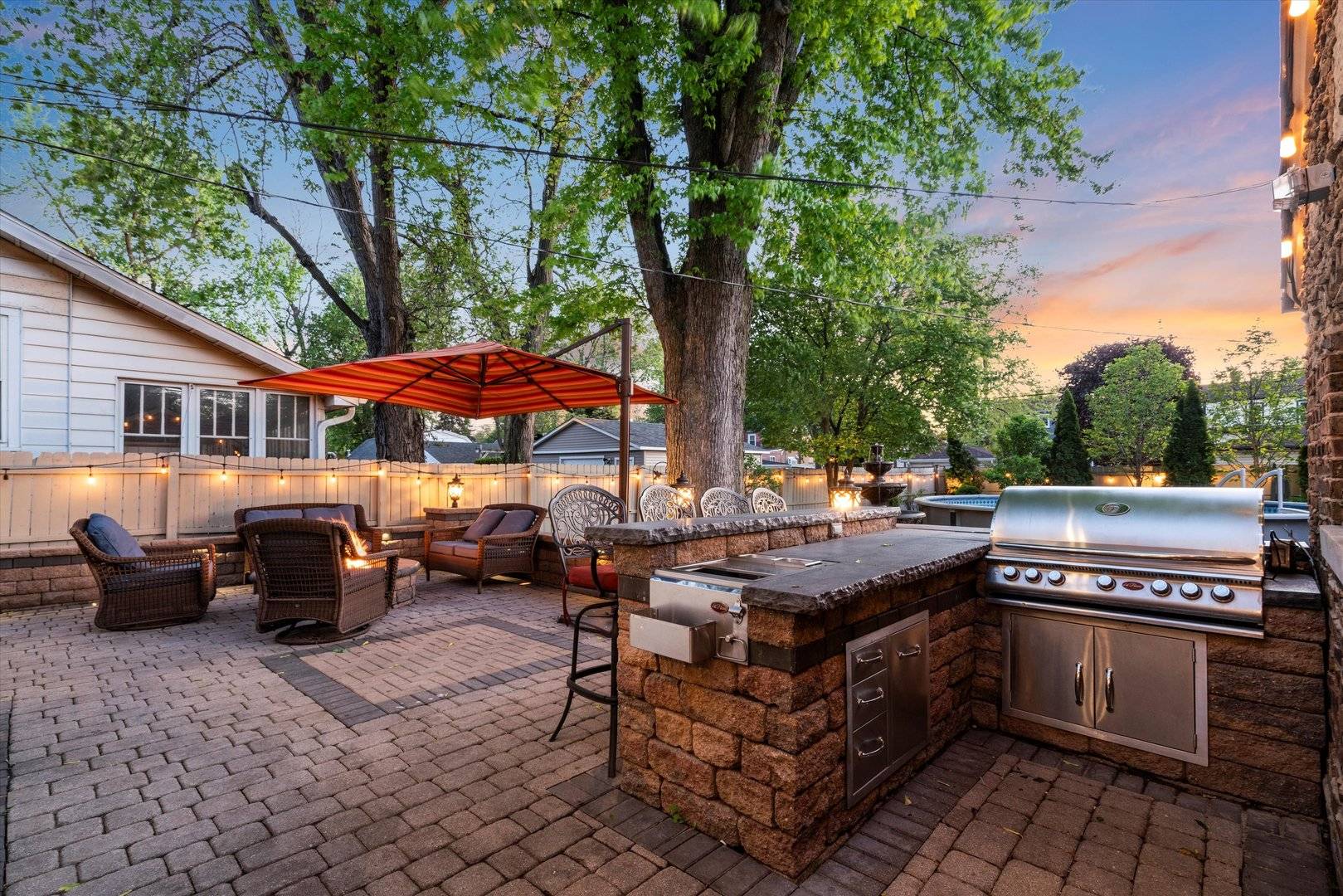 Oak Lawn, IL 60453,9700 S 50th CT