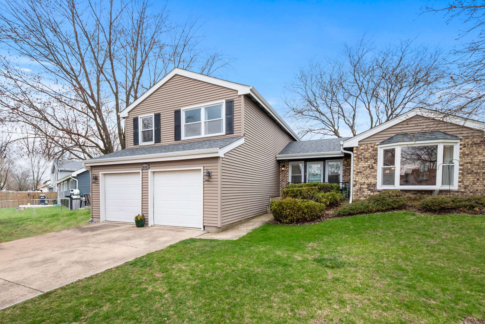 8048 W Magnolia DR, Frankfort, IL 60423