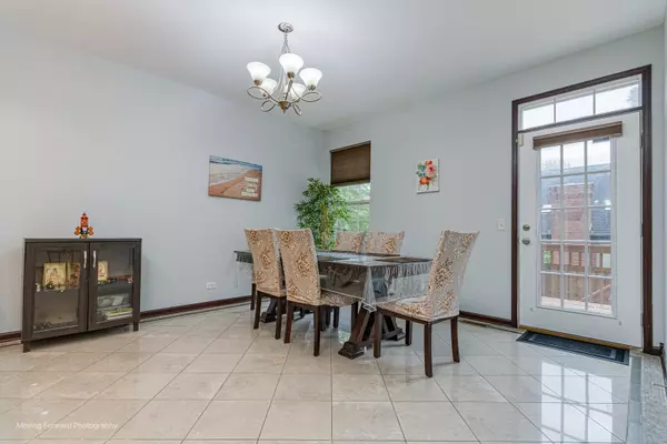 Bloomingdale, IL 60108,227 Westminster DR