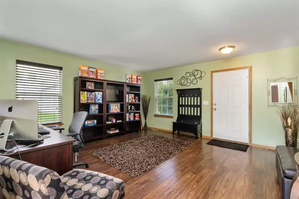 Plainfield, IL 60586,16320 Spring Creek LN