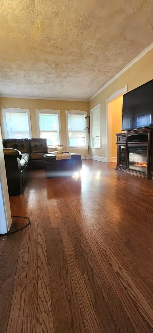 Maywood, IL 60153,1605 S 16th AVE