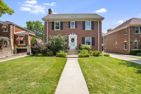 Park Ridge, IL 60068,1633 S VINE AVE