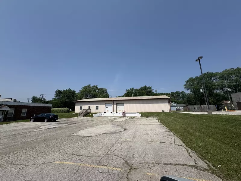 375 N Locust ST, Manteno, IL 60950