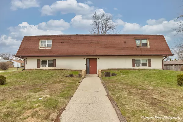 2137 Dickey AVE, North Chicago, IL 60064