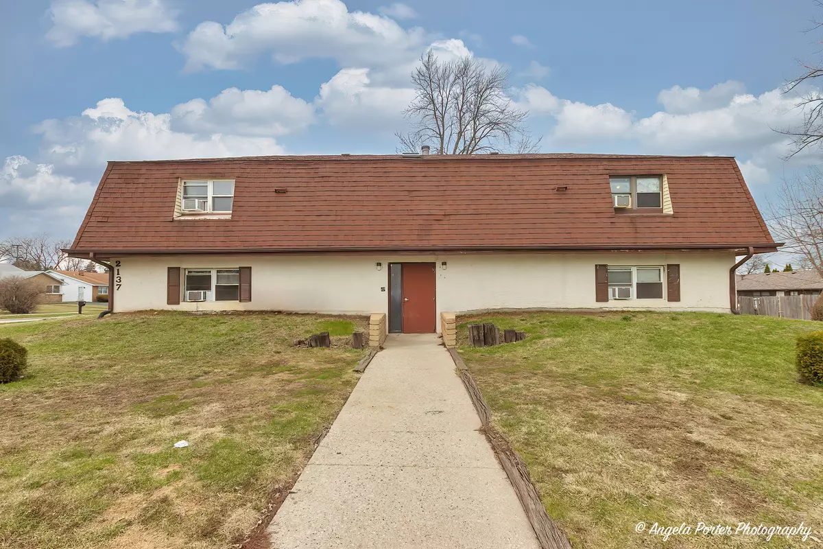 North Chicago, IL 60064,2137 Dickey AVE