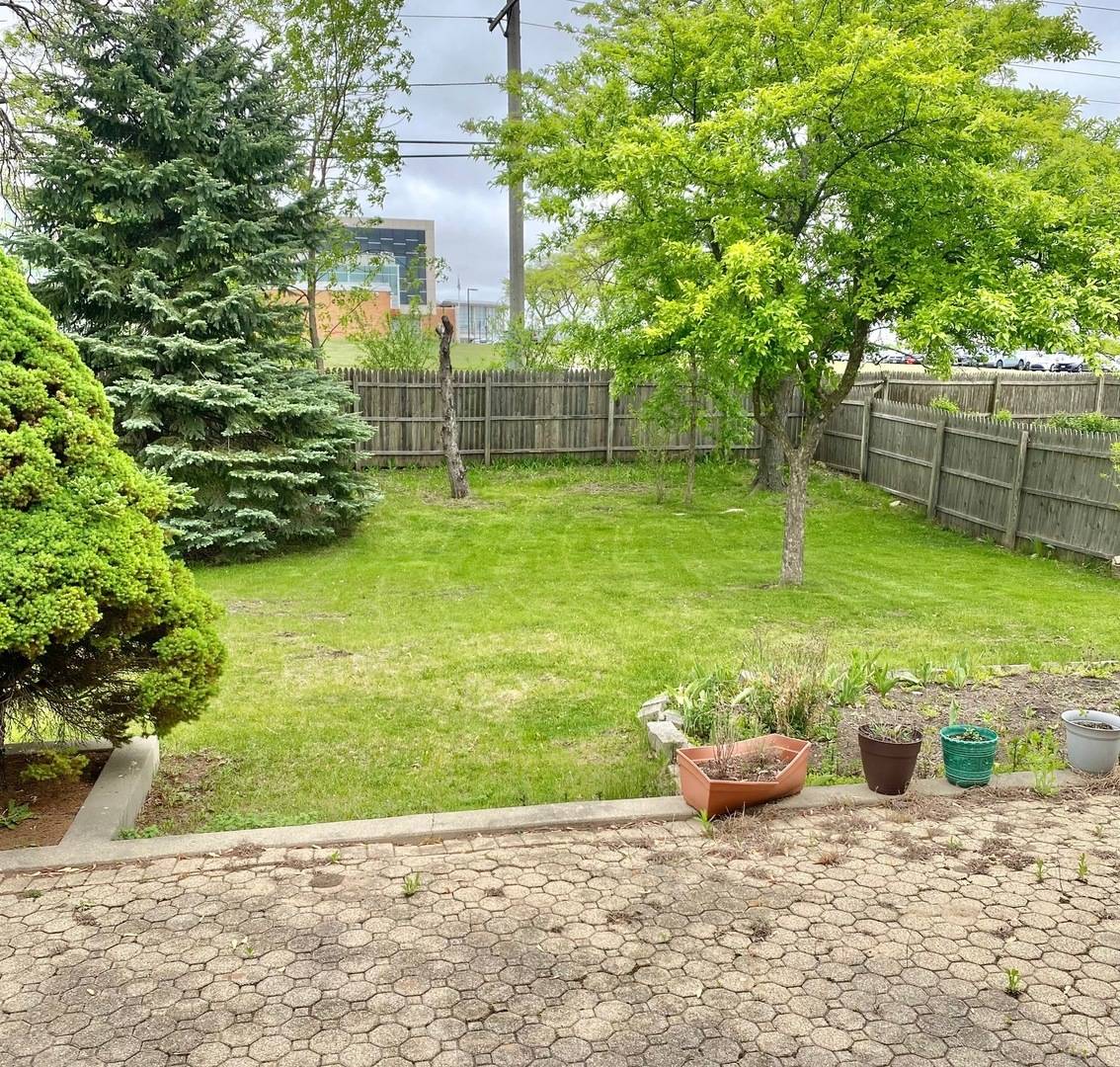 Mundelein, IL 60060,1300 Edington LN