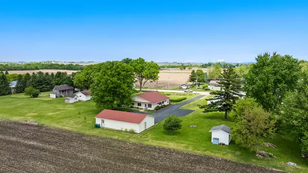 701 W Oregon ST, Polo, IL 61064