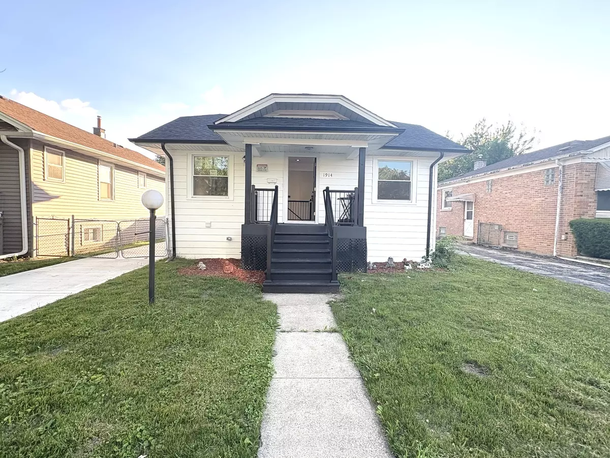 Maywood, IL 60153,1914 S 21st AVE