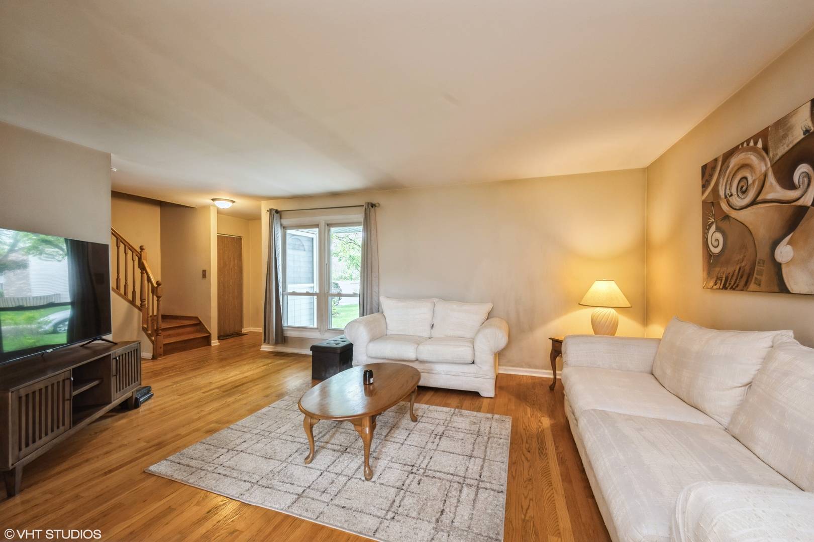 Wheeling, IL 60090,682 Lakeside Circle DR