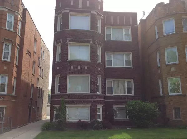 Chicago, IL 60617,7965 S Phillips AVE