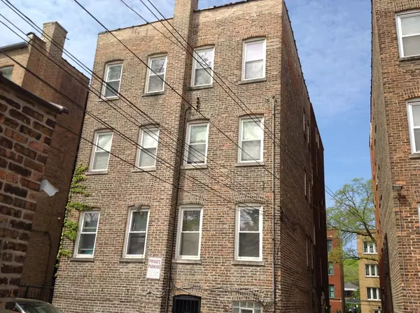 Chicago, IL 60617,7965 S Phillips AVE