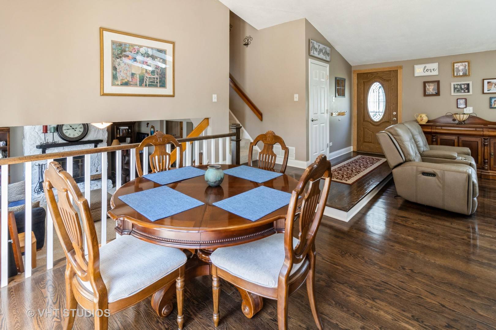 Hanover Park, IL 60133,5801 Charleston CT