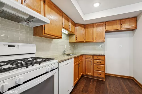 Oak Lawn, IL 60453,4009 W 93rd PL #2B