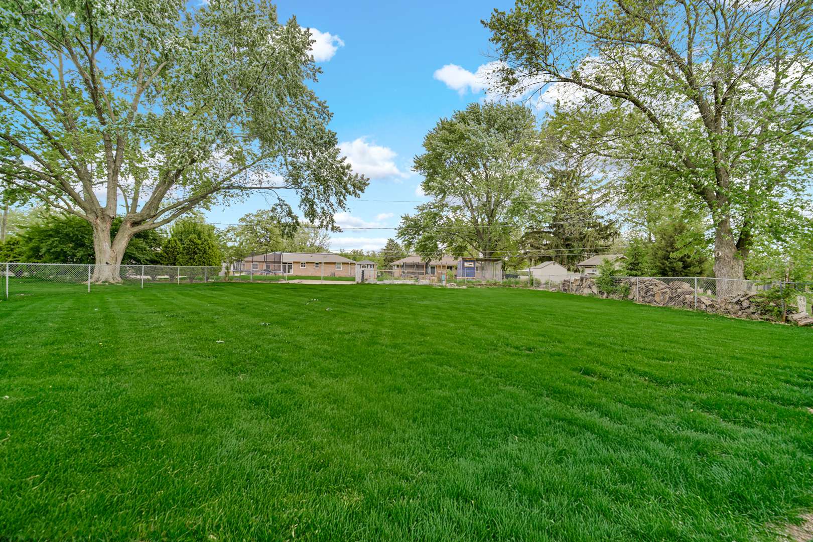 Aurora, IL 60505,1455 Reckinger RD