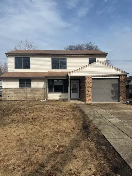 674 E Algonquin RD, Des Plaines, IL 60016