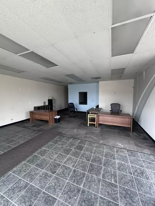 Kildeer, IL 60074,20370 Rand RD