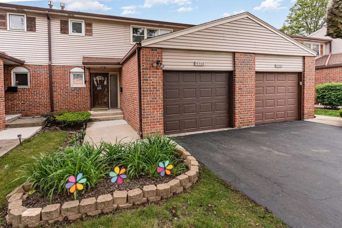 Tinley Park, IL 60477,16508 OXFORD DR #16508