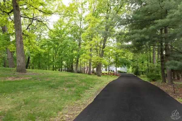 North Barrington, IL 60010,250 Kimberly RD