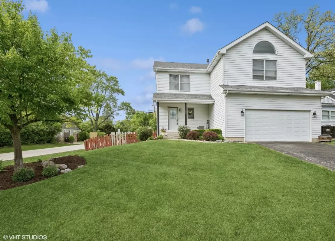 Wauconda, IL 60084,1001 Grant PL