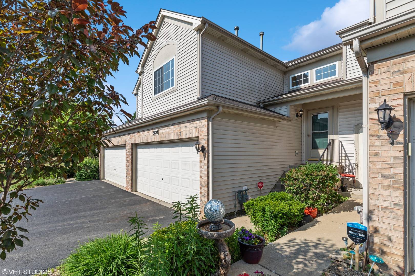 3628 Roanoke AVE #3628, Carpentersville, IL 60110