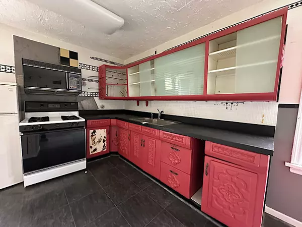 Wheaton, IL 60187,1N100 Harriet ST