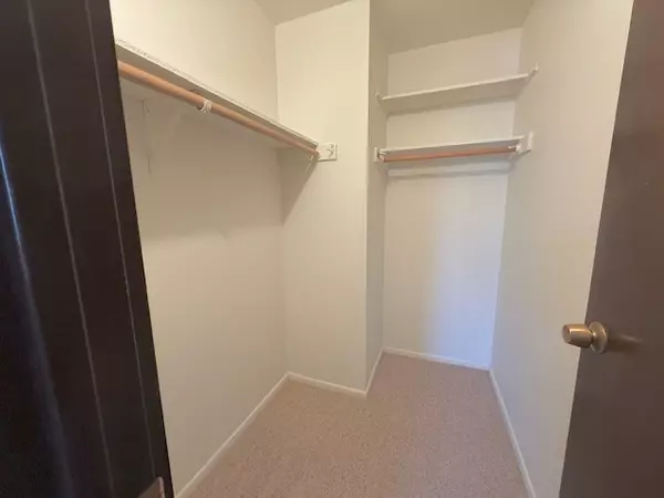 Glendale Heights, IL 60139,216 Shorewood DR #2C