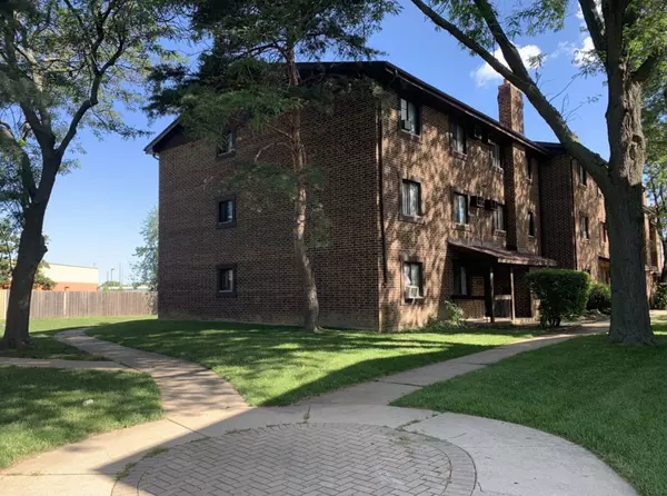 1535 N Winslowe DR, Palatine, IL 60074