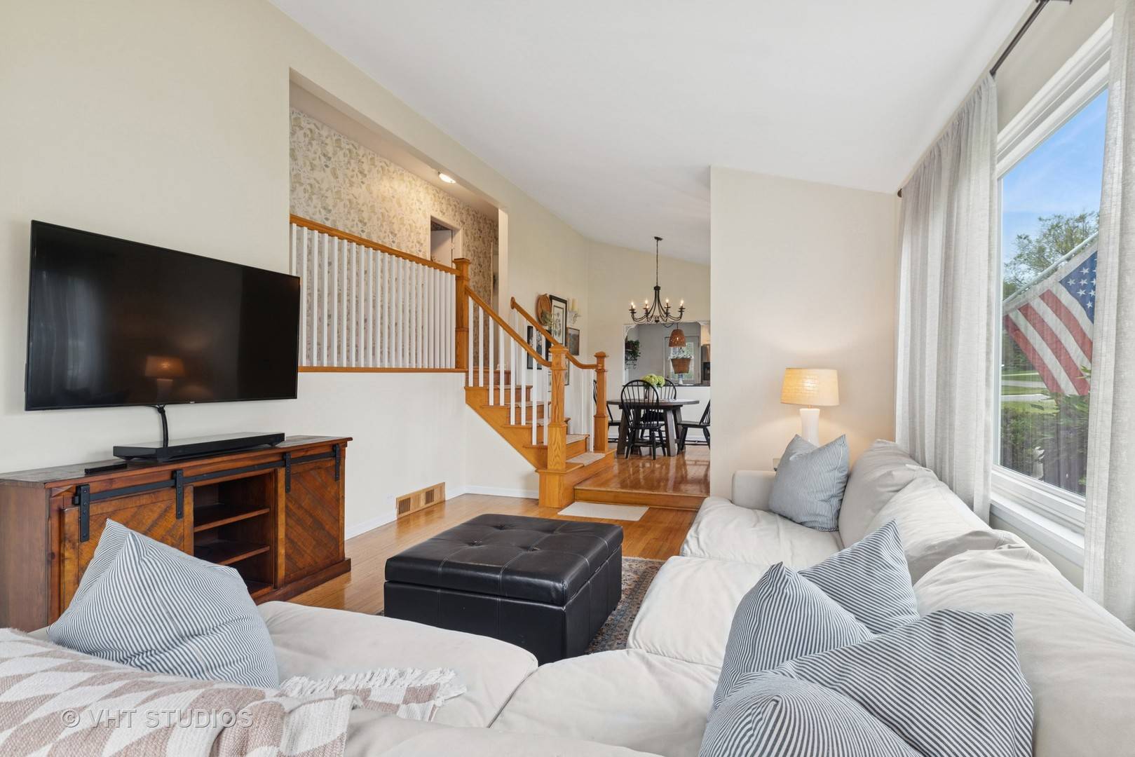Glenview, IL 60025,3105 Harrison ST