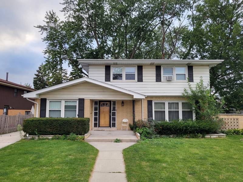 10312 S Kenneth AVE, Oak Lawn, IL 60453