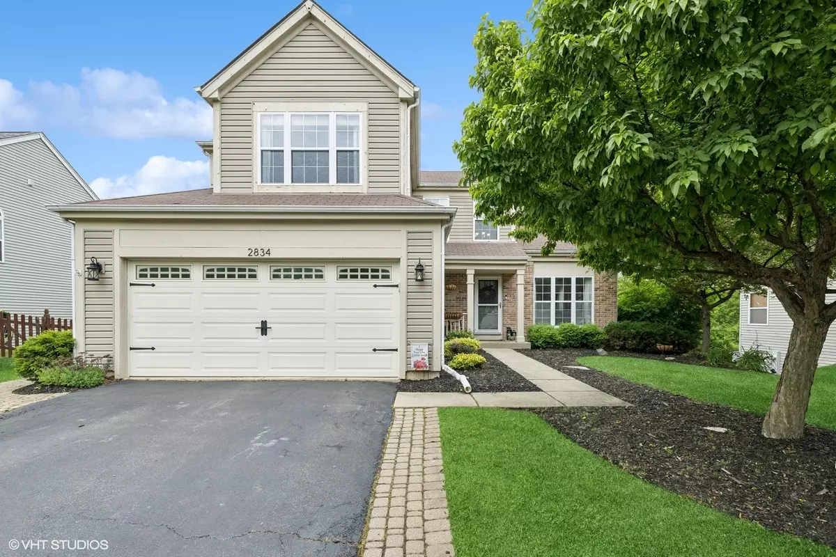 Carpentersville, IL 60110,2834 Forestview DR