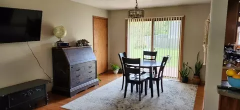 Gurnee, IL 60031,3442 Atlantic AVE