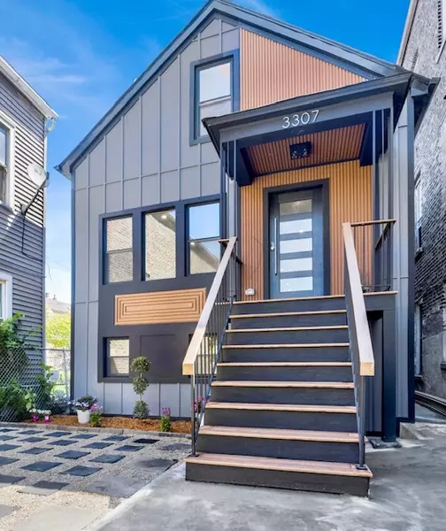 3307 S Aberdeen ST, Chicago, IL 60608