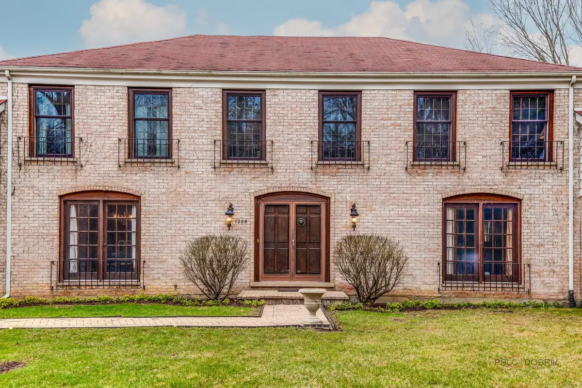 Lake Forest, IL 60045,1200 Winwood DR