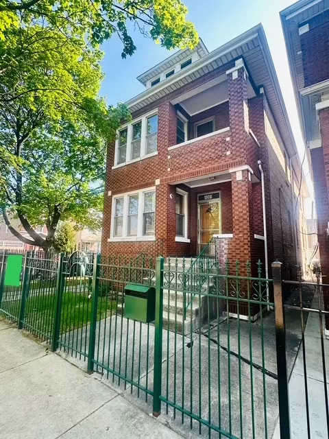 Chicago, IL 60632,4001 S Albany AVE