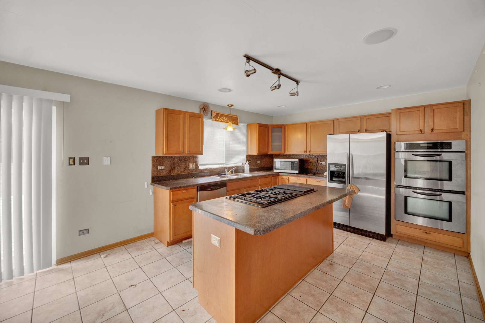Markham, IL 60428,3451 W 155th ST