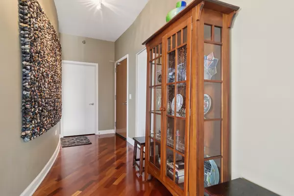 Chicago, IL 60605,1322 S Prairie AVE #1812