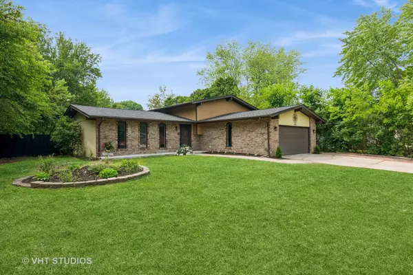Shorewood, IL 60404,407 Greenfield RD