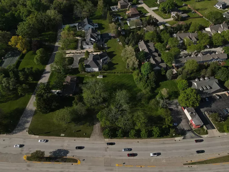 119 W Lake ST, Bloomingdale, IL 60108