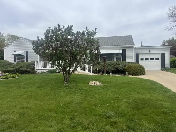 Morrison, IL 61270,204 Elm ST