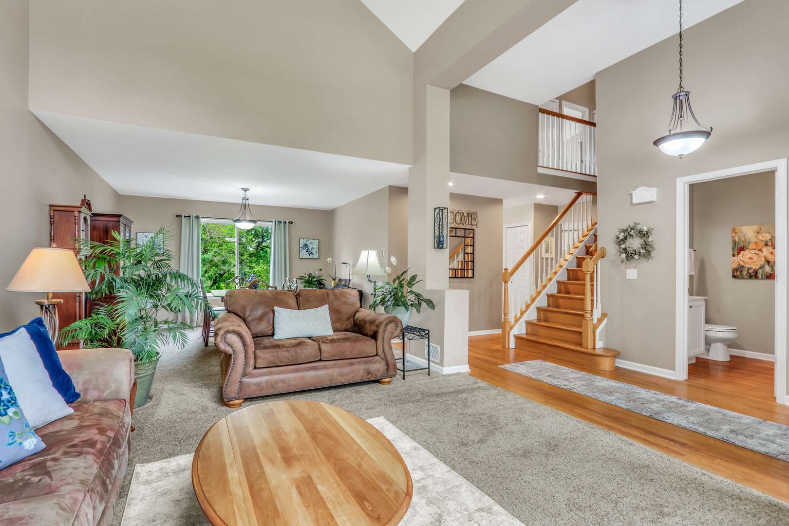 Grayslake, IL 60030,1648 NORMANDY WOODS CT
